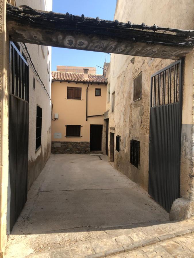 Casa Rural El Corral Del Tio Santiago Mazaleon ภายนอก รูปภาพ